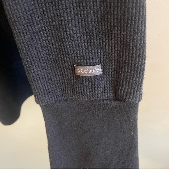 Columbia Large Long Sleeve Waffle Knit Sweater Fall Winter Black Layer - Picture 2 of 5